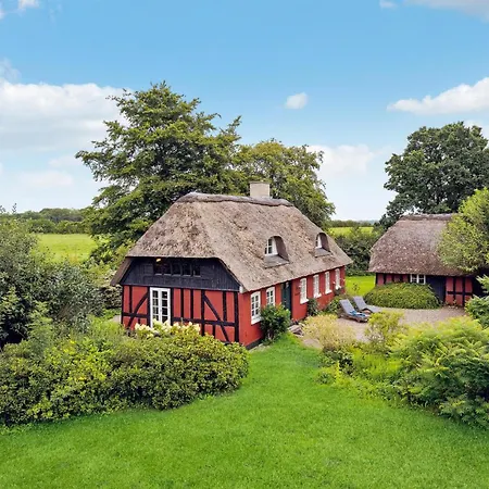 Holiday home Pet Friendly In With Kitchen Vejle