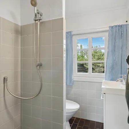 Holiday home Pet Friendly In With Kitchen *