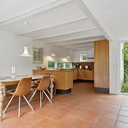 Pet Friendly In With Kitchen 別荘 *