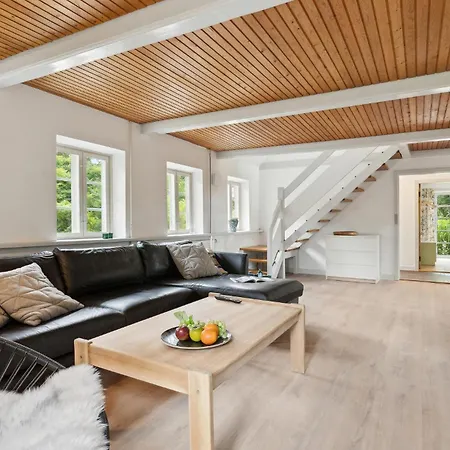 Holiday home Pet Friendly In With Kitchen *